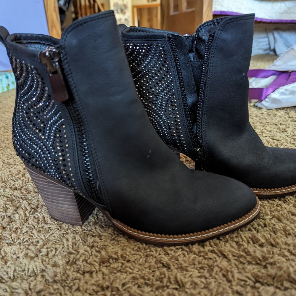 Black Sparkle Boutique Brand Booties!